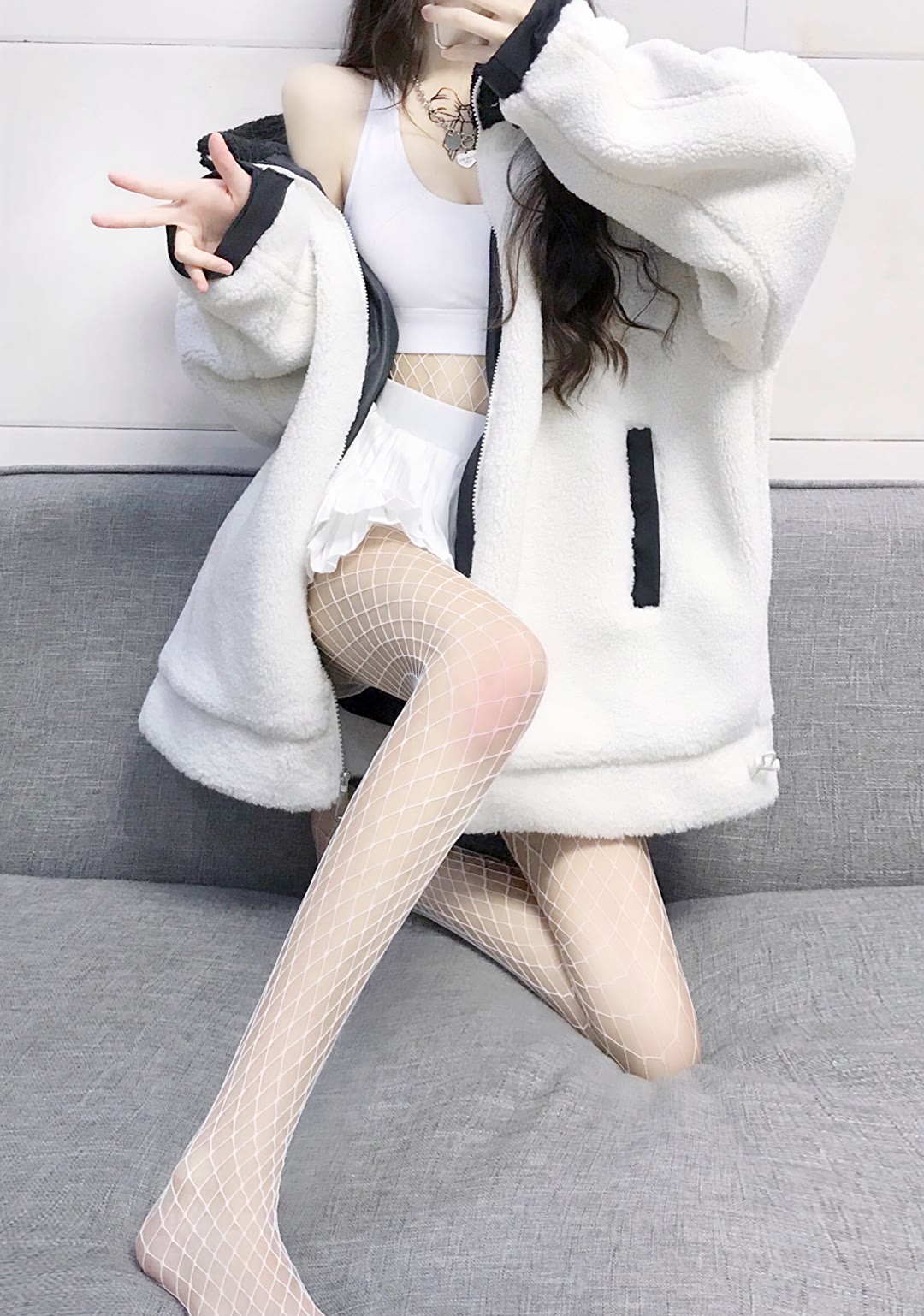 超嫩的超短裙白网袜膝盖粉红小姐姐插图4